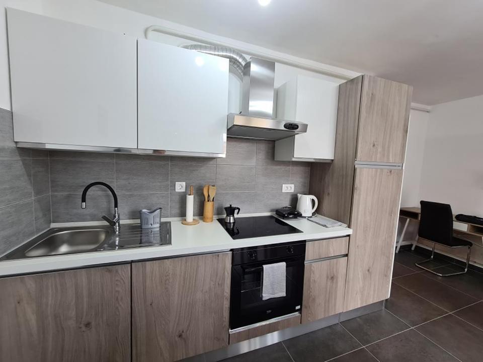 Valkane beach studio apartment Pula Zewnętrze zdjęcie